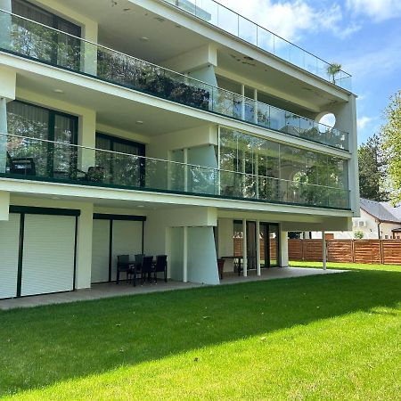 Villa Bauhaus Dream Deluxe T Siófok Eksteriør billede